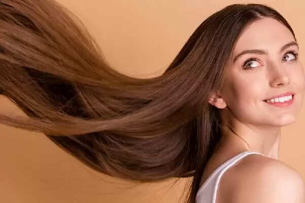 बालों की मजबूती और चमक के लिए प्रभावी घरेलू उपाय