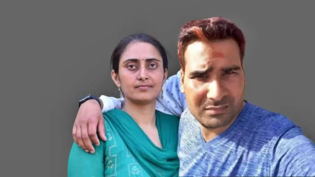 दहेज के लिए पति ने पत्नी को आग में झोंका: अमरोहा की दिल दहला देने वाली घटना
