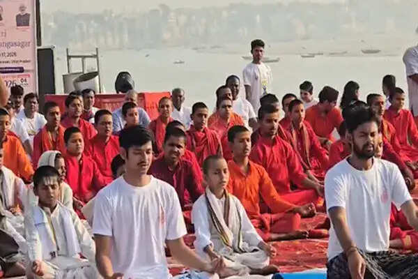 योग जागरूकता कार्यक्रम: गंगोत्री से गंगा सागर तक की यात्रा