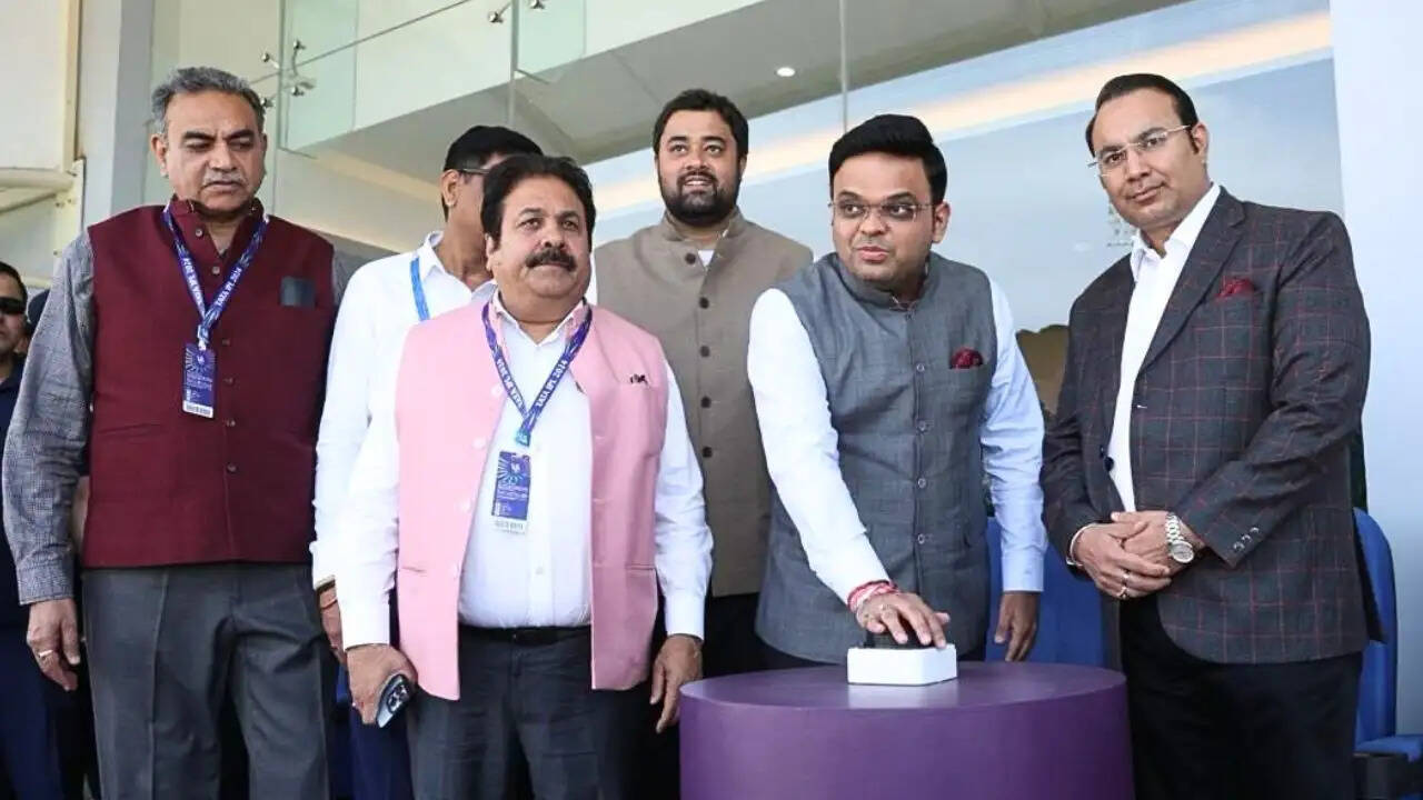 ICC की अहम बैठक में लिए गए बड़े फैसले: कनाडा बोर्ड सस्पेंड, पिंक बॉल का ट्रायल