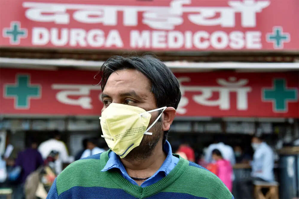 दवा और मेडिकल उपकरणों की कीमतों में अनियंत्रित वृद्धि पर चिंता