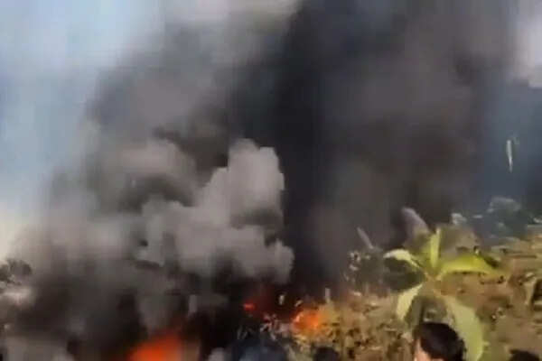 खौफनाक विमान दुर्घटना: लुईविल एयरपोर्ट पर कार्गो प्लेन क्रैश