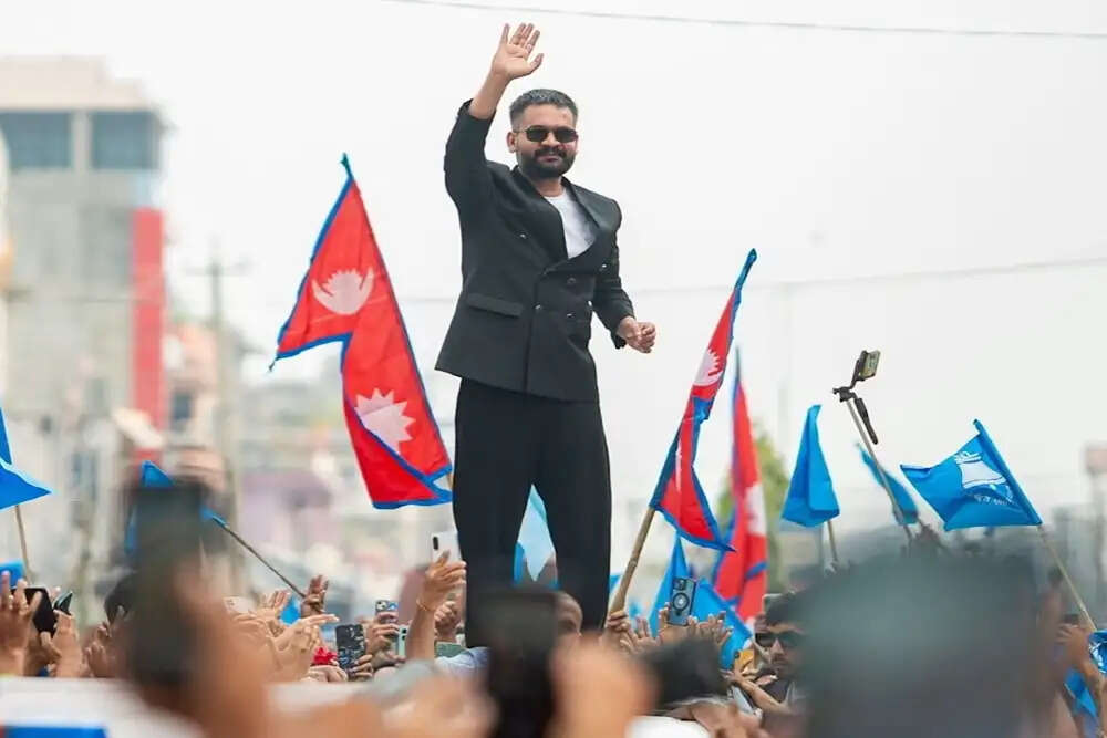 नेपाल के पूर्व पीएम ओली को बालेन शाह ने झापा-5 सीट पर हराया