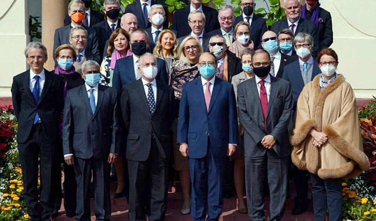 भारत-ईयू शिखर सम्मेलन: मुक्त व्यापार समझौते और रक्षा सहयोग पर महत्वपूर्ण निर्णय