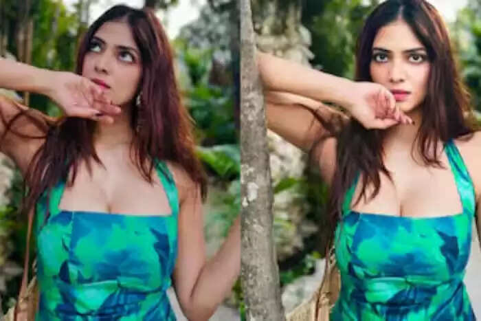 मालविका मोहनन के इंटीमेट सीन: पानी में शूटिंग के दौरान आई चुनौतियाँ