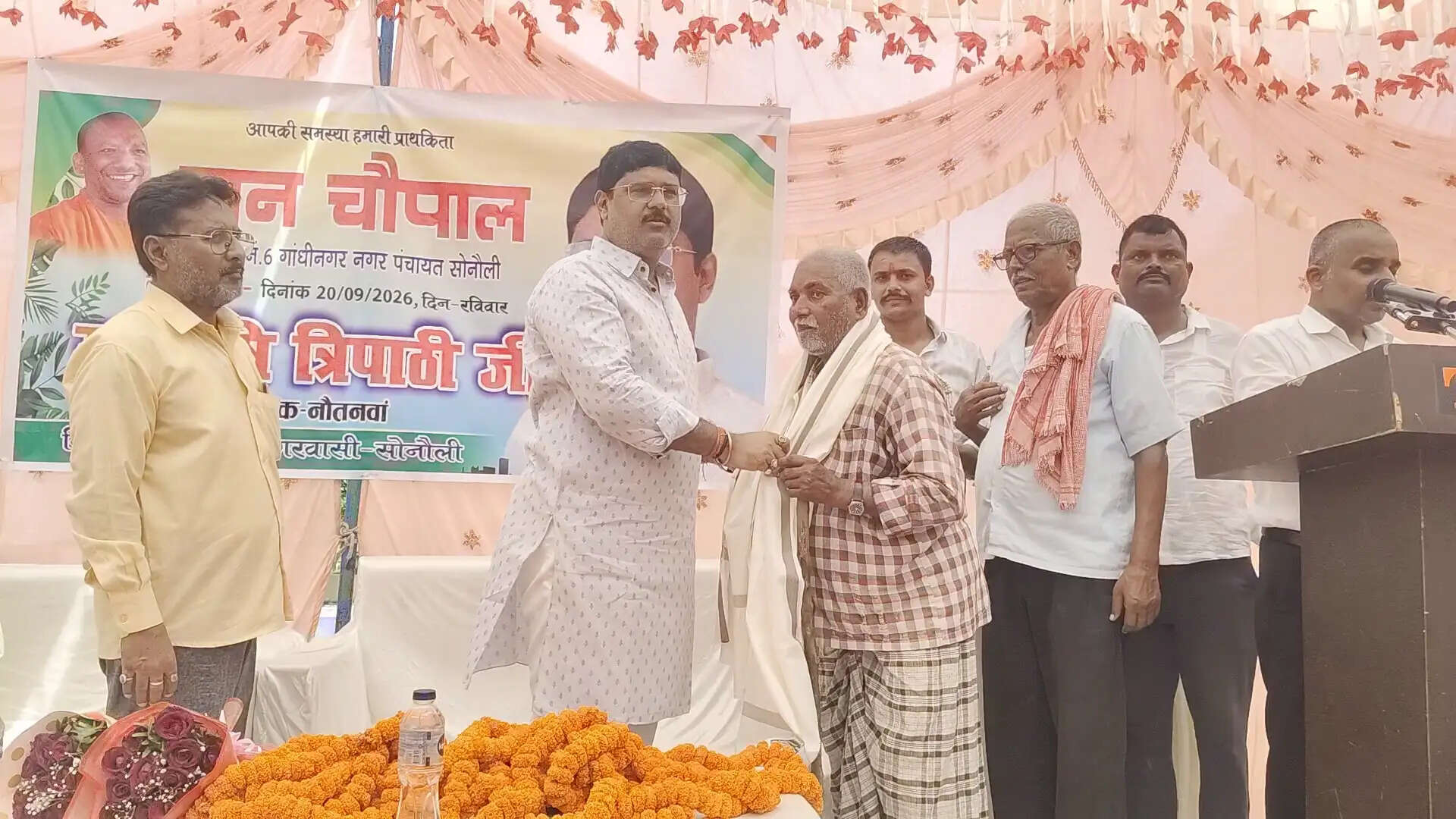 सोनौली में विधायक ऋषि त्रिपाठी का भव्य स्वागत, विकास कार्यों पर जोर