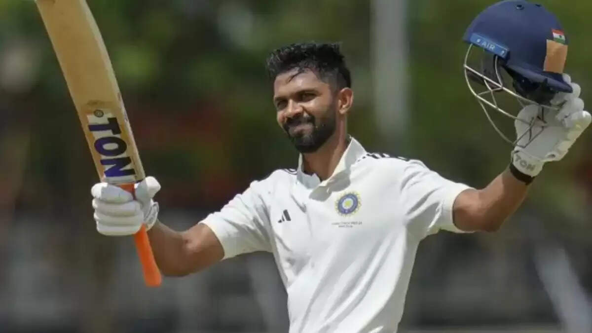 गुवाहाटी टेस्ट में शुभमन गिल का रिप्लेसमेंट: ऋतुराज गायकवाड़ की एंट्री संभव