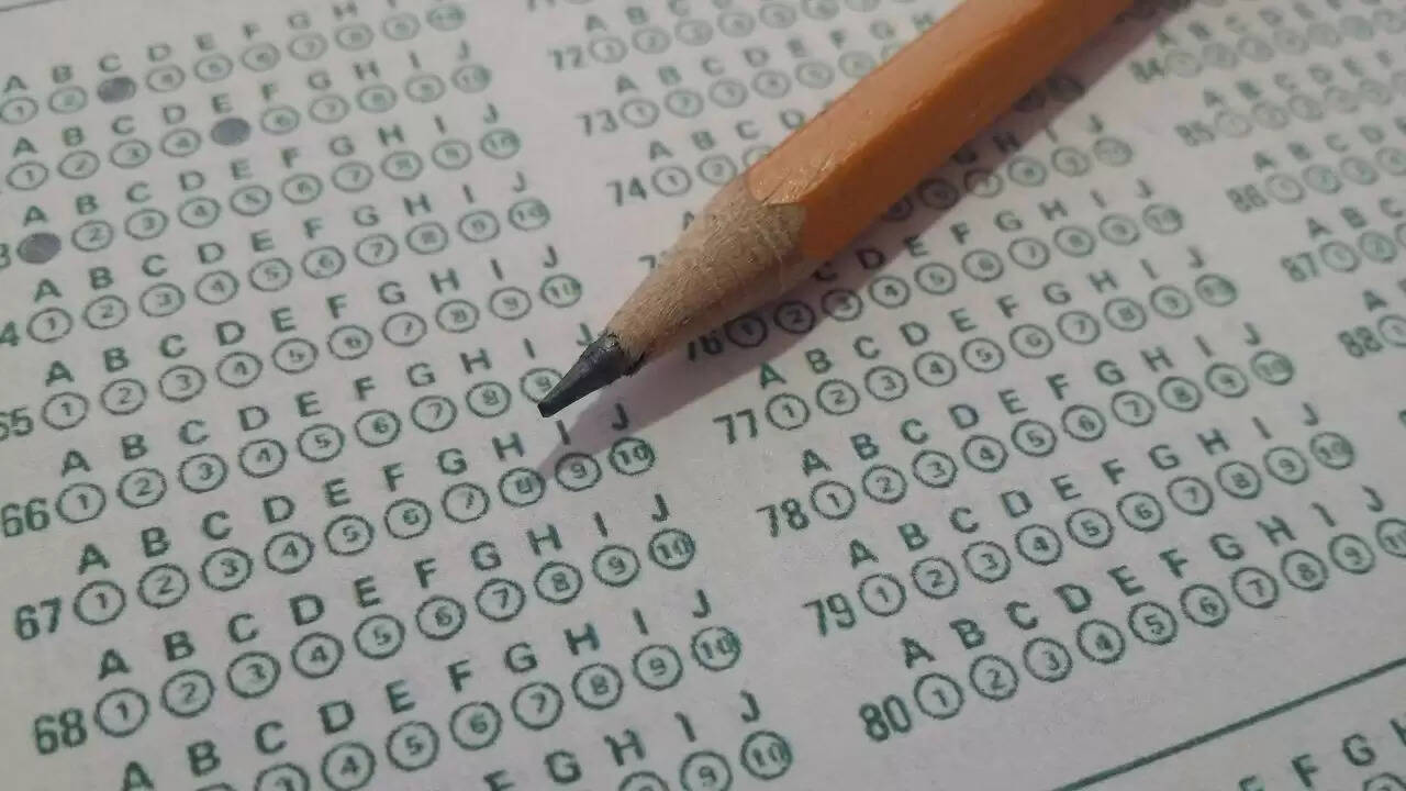 NEET UG 2025 के लिए प्रोविजनल उत्तर कुंजी जारी, जानें डाउनलोड कैसे करें