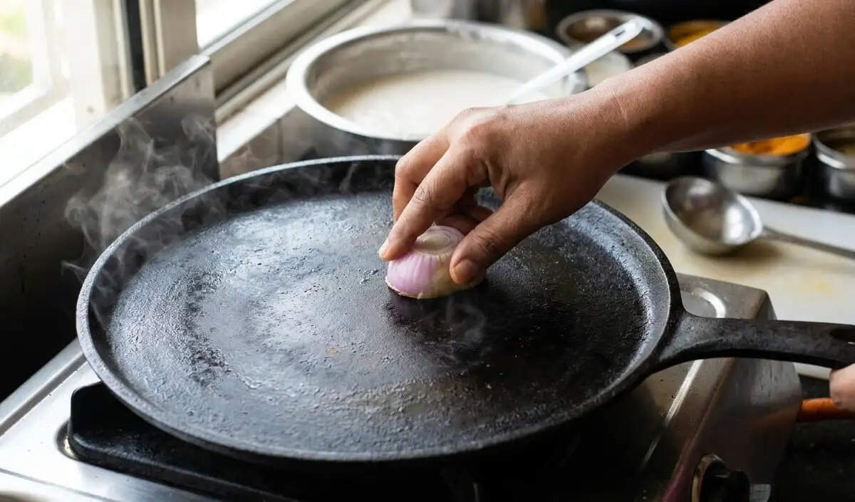 डोसा बनाने के आसान तरीके: चिपकने से बचाने के टिप्स