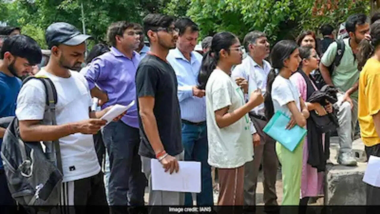 NEET UG 2026 परीक्षा का सफल आयोजन: छात्रों की प्रतिक्रियाएं और विश्लेषण