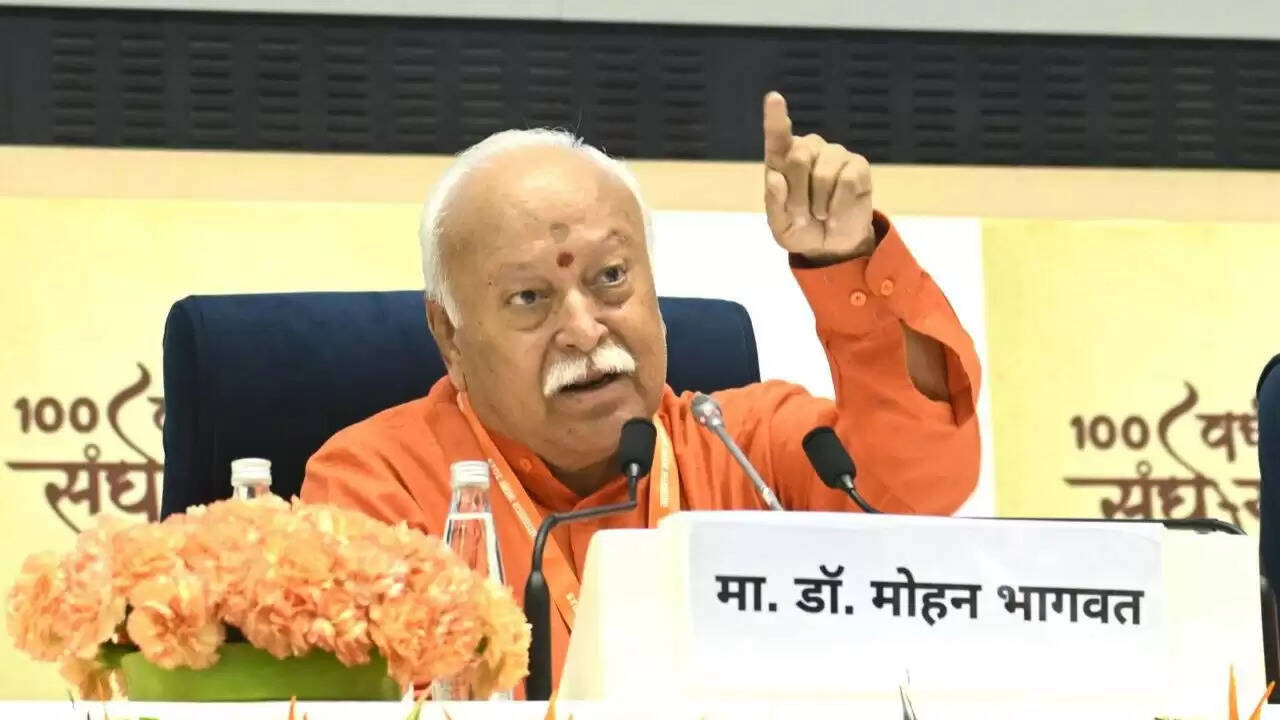 आरएसएस और भाजपा के बीच सहयोग की पुष्टि करते हुए मोहन भागवत