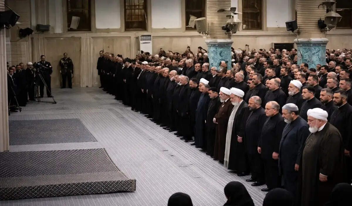 अमेरिका, ब्रिटेन, ईरान और इजराइल का पाकिस्तान पर हमला: एक नई राजनीतिक स्थिति