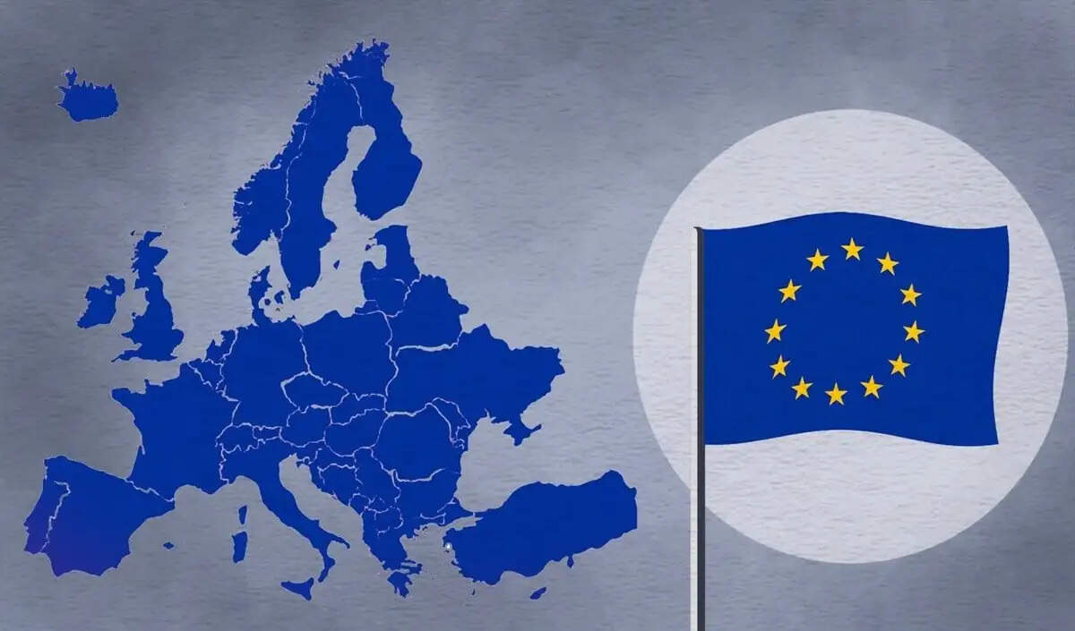 यूरोप का पुनर्निर्माण: अमेरिका और सोवियत संघ की रणनीतियाँ