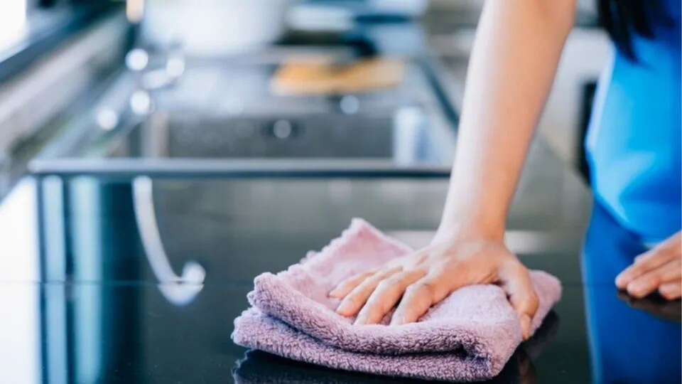 किचन टॉवल को फिर से नया बनाने के आसान उपाय