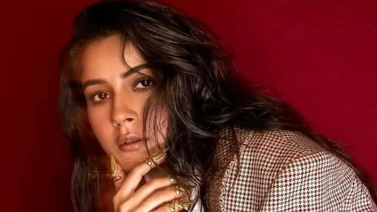 शहनाज गिल ने अपने रिश्तों पर खोली बात, प्यार और समानता की अहमियत बताई