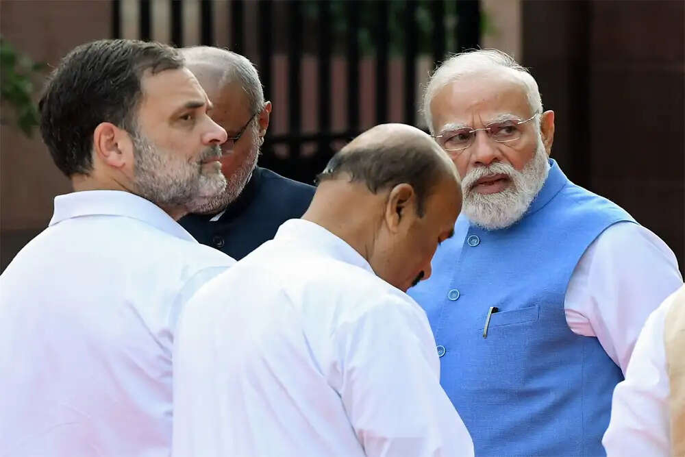 प्रधानमंत्री मोदी और राहुल गांधी की मुलाकात: स्वास्थ्य की जानकारी साझा की