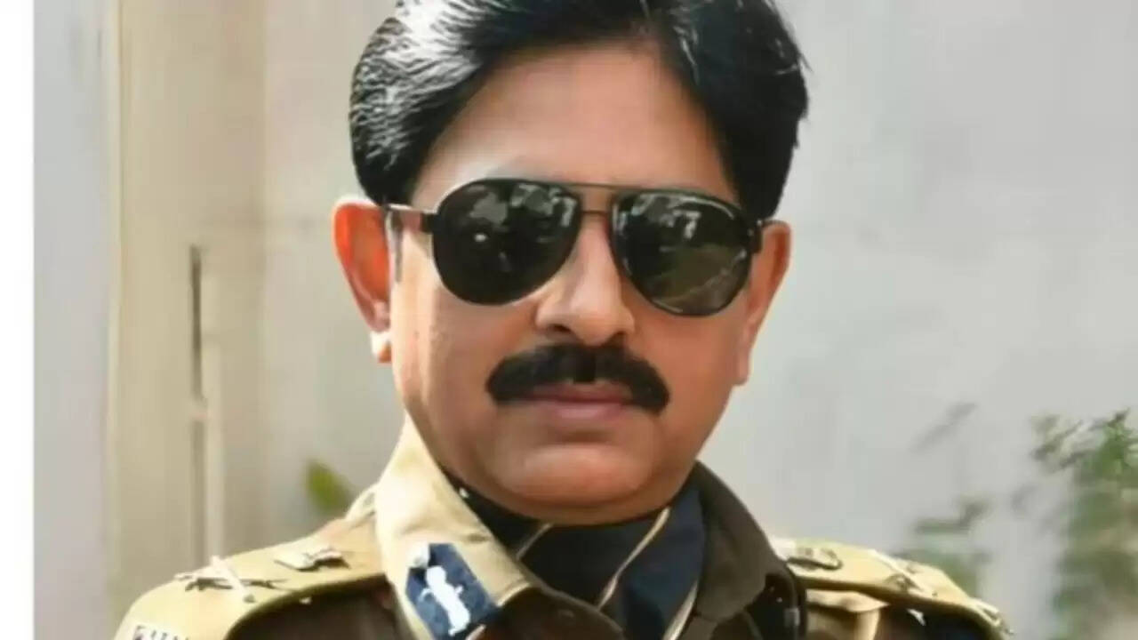 बिहार कर्मचारी चयन आयोग के अध्यक्ष आलोक राज ने दिया इस्तीफा