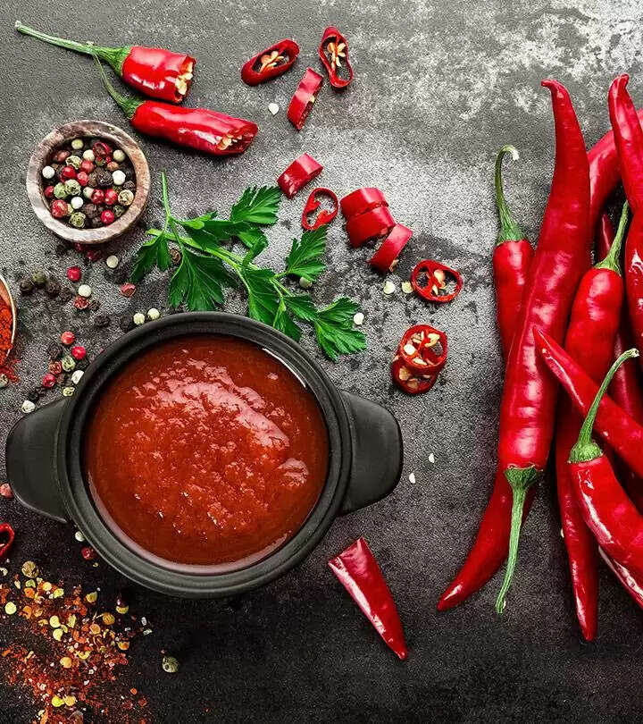 लाल मिर्च के अद्भुत फायदे: जानें कैसे यह आपकी सेहत को कर सकती है बेहतर