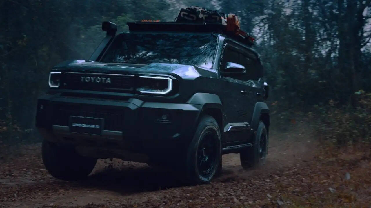 टोयोटा ने थाईलैंड में लॉन्च की नई लैंड क्रूजर FJ, भारत में भी जल्द आने की उम्मीद