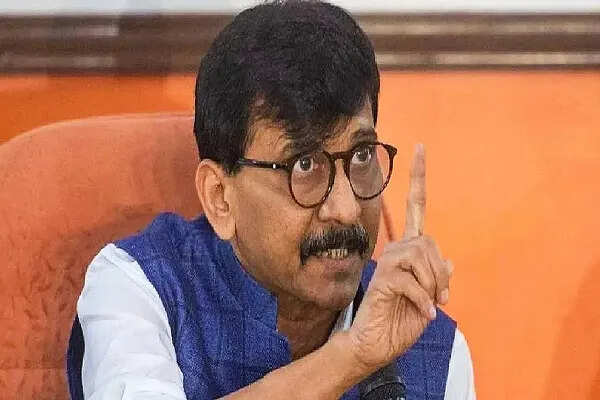 संजय राउत का पीएम मोदी पर हमला: पहलगाम हमले के आतंकियों का बीजेपी में शामिल होने का दावा