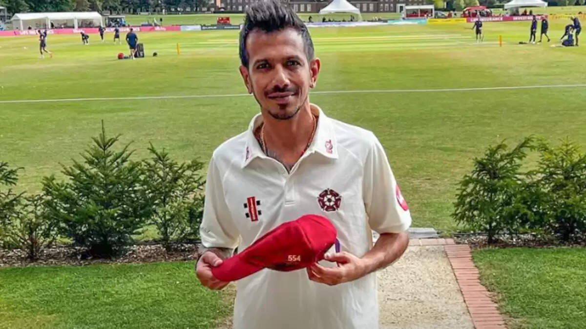 युजवेंद्र चहल का इंग्लैंड में शानदार प्रदर्शन, 8 विकेट लेकर टीम इंडिया में वापसी की उम्मीदें जगाईं