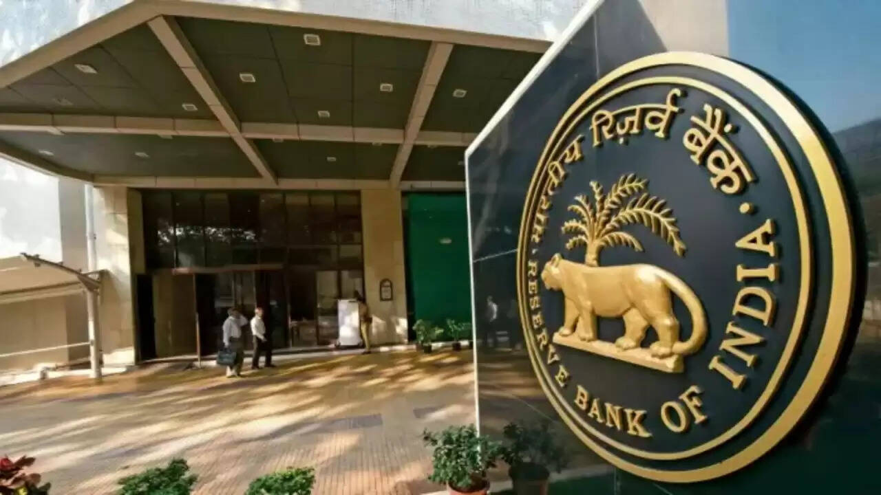 आरबीआई की मौद्रिक नीति बैठक: बाजार की धारणा पर पड़ेगा गहरा असर
