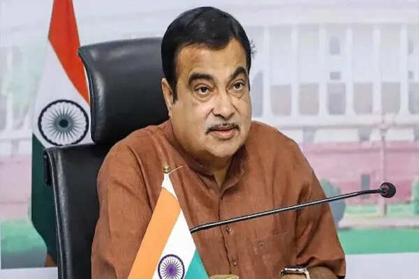 नितिन गडकरी ने इथेनॉल नीति पर विरोधियों को दिया करारा जवाब
