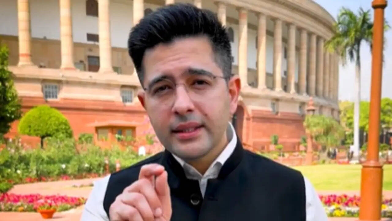 राघव चड्ढा की संसद में बोलने पर रोक लगाने की कोशिशों पर प्रतिक्रिया