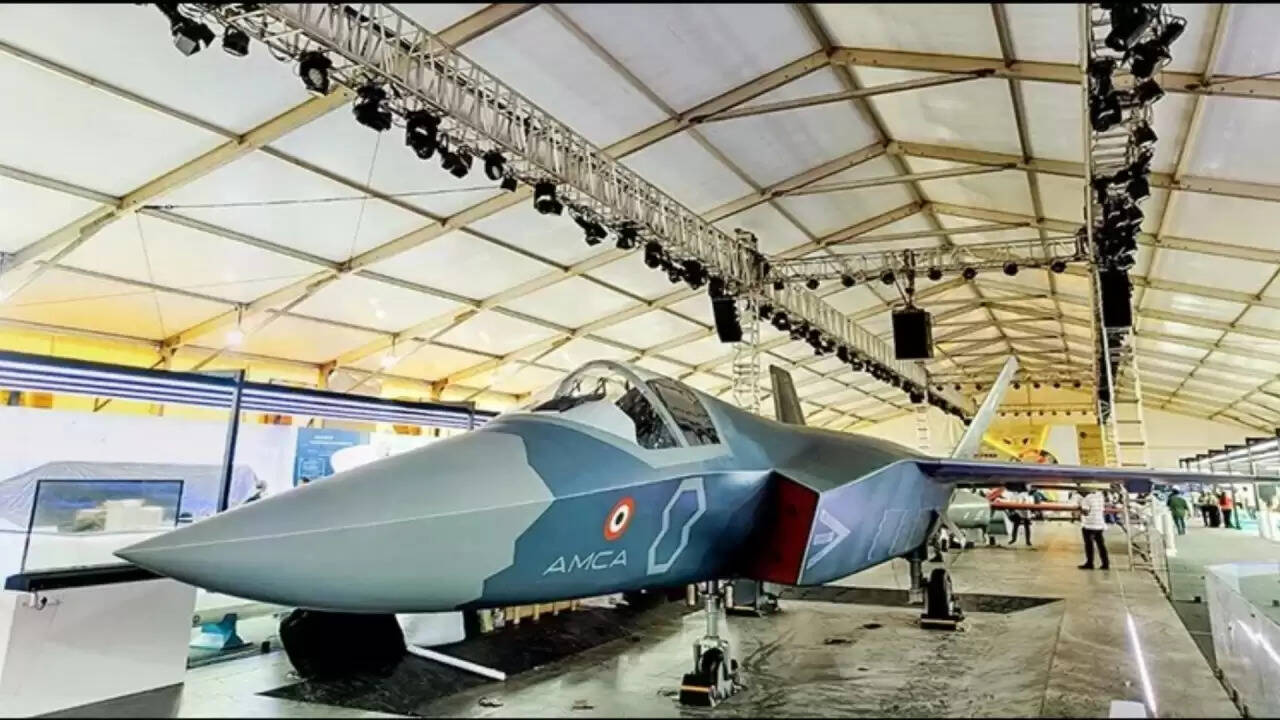भारत का पहला स्वदेशी पांचवीं पीढ़ी का स्टील्थ लड़ाकू विमान: एएमसीए का ऐलान