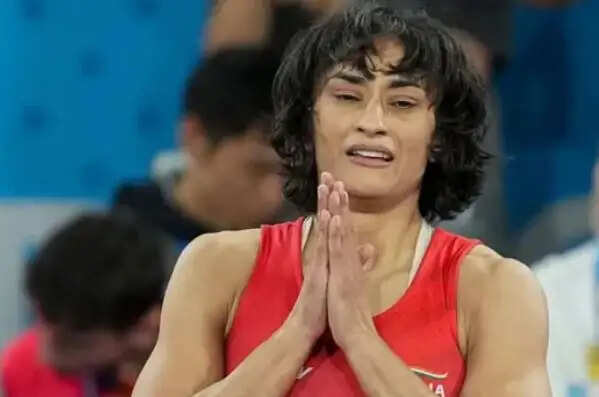 विनेश फोगाट पर रेस्लिंग फेडरेशन का डोपिंग उल्लंघन का आरोप