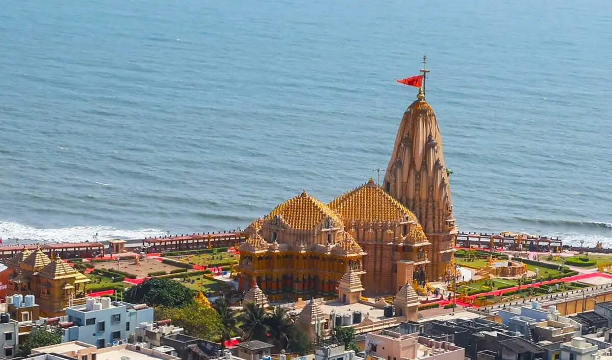 सोमनाथ मंदिर: चंद्रमा की कथा और शिव की आराधना