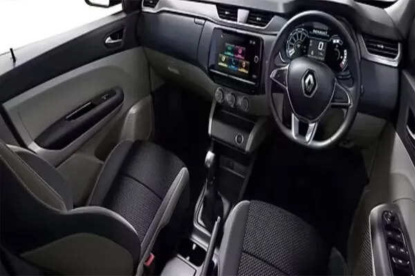 रेनॉल्ट ट्राइबर: भारतीय बाजार में बढ़ती लोकप्रियता और नई डस्टर की वापसी