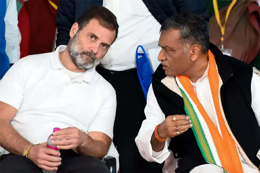 बिहार विधानसभा चुनाव में महागठबंधन की सीट बंटवारे पर चर्चा जारी