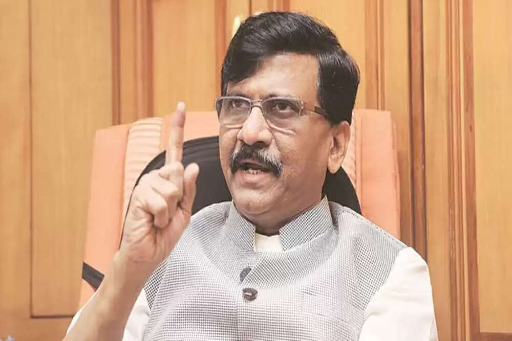 संजय राऊत ने बेंगलुरु हादसे पर उठाए सवाल, पीएम मोदी के जी-7 सम्मेलन में न जाने पर भी जताई चिंता