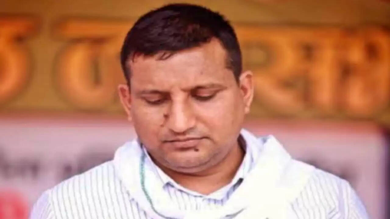 बिहार में राजद के भीतर संजय यादव को लेकर बढ़ा विवाद