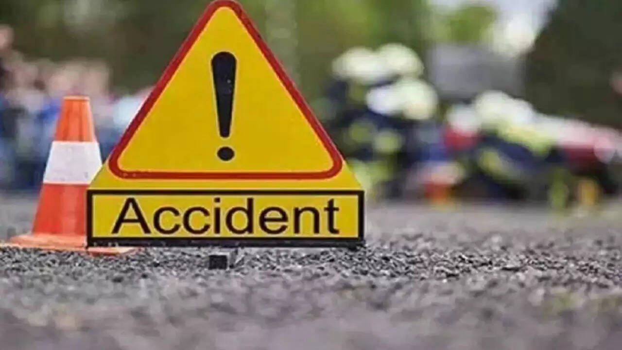 छत्तीसगढ़ में भीषण सड़क हादसा: छह लोगों की जान गई, एक गंभीर रूप से घायल