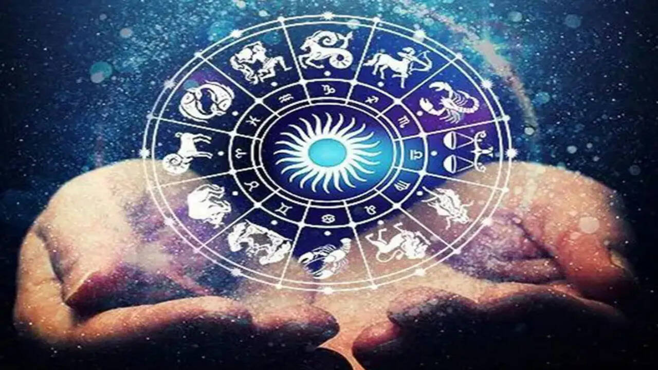 आज का राशिफल: जानें कैसे प्रभावित होंगे आपके सितारे
