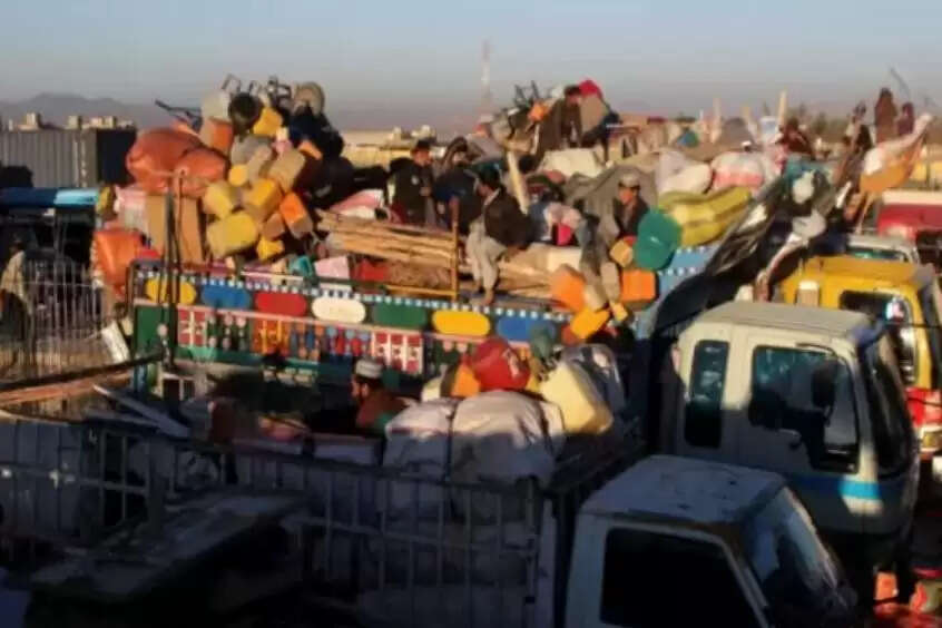 पाकिस्तान ने अफगान नागरिकों के प्रत्यावर्तन के लिए नया अभियान शुरू किया