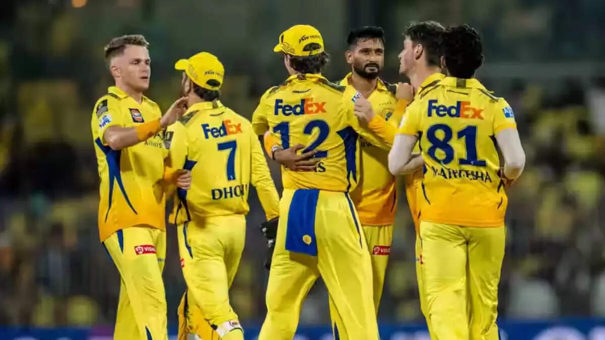 CSK की 7वीं हार, फिर भी प्लेऑफ में जाने की उम्मीद