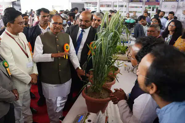 कृषि विज्ञान मेले में केंद्रीय मंत्री ने पेश किया कृषि सुधारों का रोडमैप