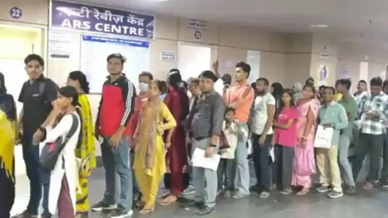 नोएडा में कोरोना मामलों में वृद्धि, स्वास्थ्य विभाग ने बढ़ाई जांच