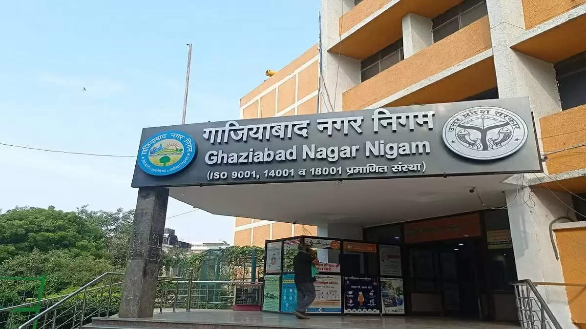 गाजियाबाद में हाउस टैक्स पर पार्षदों की बैठक, महापौर से मिलकर करेंगे मांग