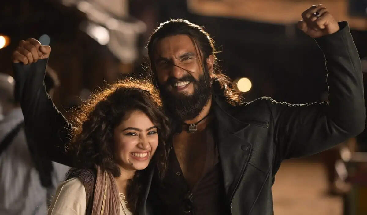 रणवीर सिंह की 'धुरंधर 2' ने बॉक्स ऑफिस पर मचाई धूम, OTT रिलीज़ की जानकारी