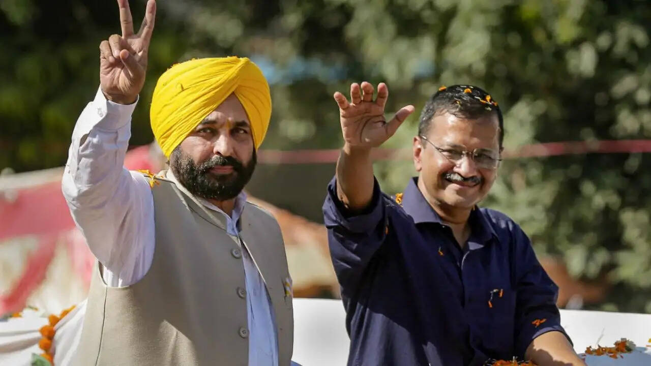 पंजाब में 2027 विधानसभा चुनाव की तैयारी: केजरीवाल और मान का रोड शो
