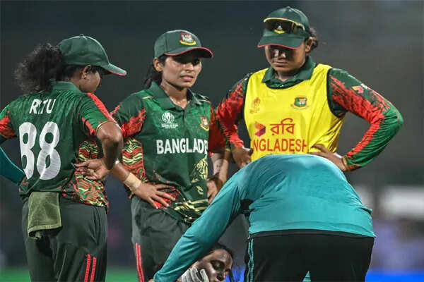 बांग्लादेश महिला क्रिकेट टीम में विवाद: तेज गेंदबाज ने कप्तान पर गंभीर आरोप लगाए