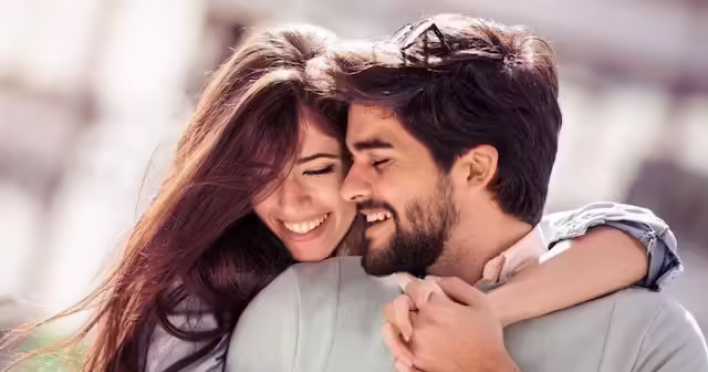 रिश्ते को मजबूत बनाए रखने के लिए किन बातों को न करें साझा?