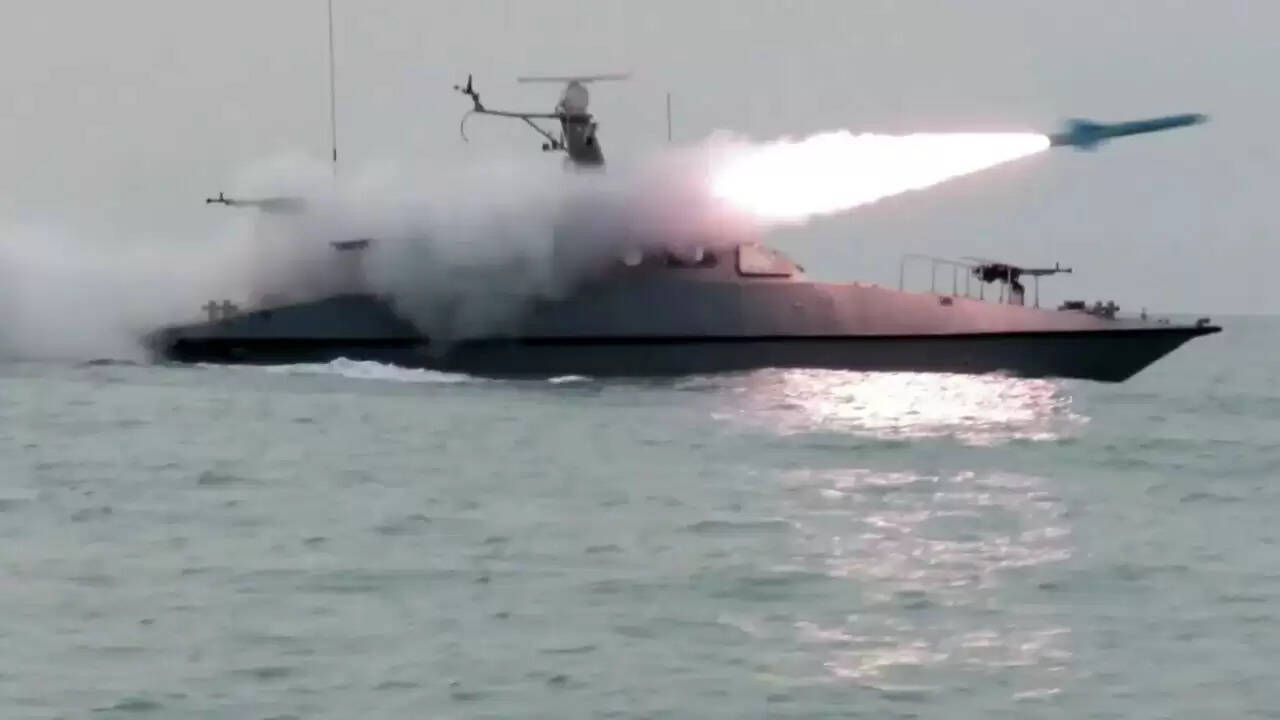 भारत ने होर्मुज जलडमरूमध्य में वाणिज्यिक जहाजों पर हमलों की कड़ी निंदा की