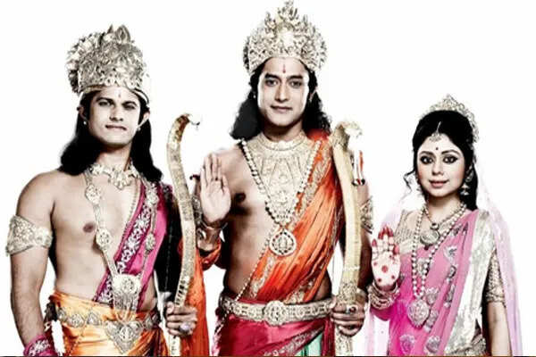 विनय बाबू ने उर्दू में किया रामायण का भावानुवाद, 14 साल की मेहनत का परिणाम