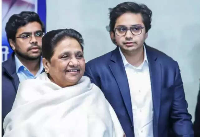 मायावती के परिवार में नन्ही सदस्य का आगमन, बसपा समर्थकों में खुशी की लहर