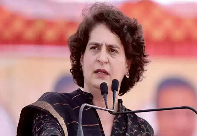 प्रियंका गांधी ने राहुल गांधी पर सुप्रीम कोर्ट की टिप्पणी पर जताई नाराजगी